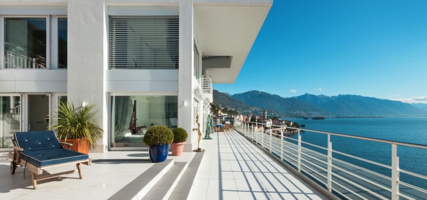 Penthouse terrace with sculptures overlooking the ocean - what an epic housesit